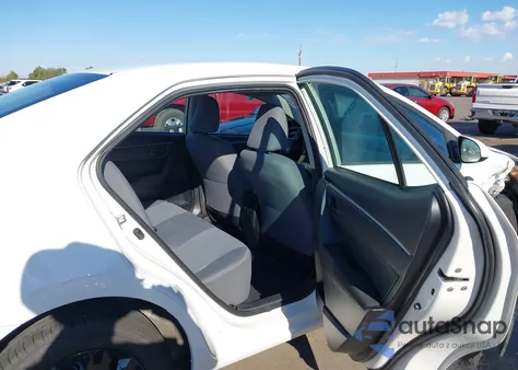 2015 Toyota Corolla L из США, поврежденный, VIN 5YFBURHE0FP332343